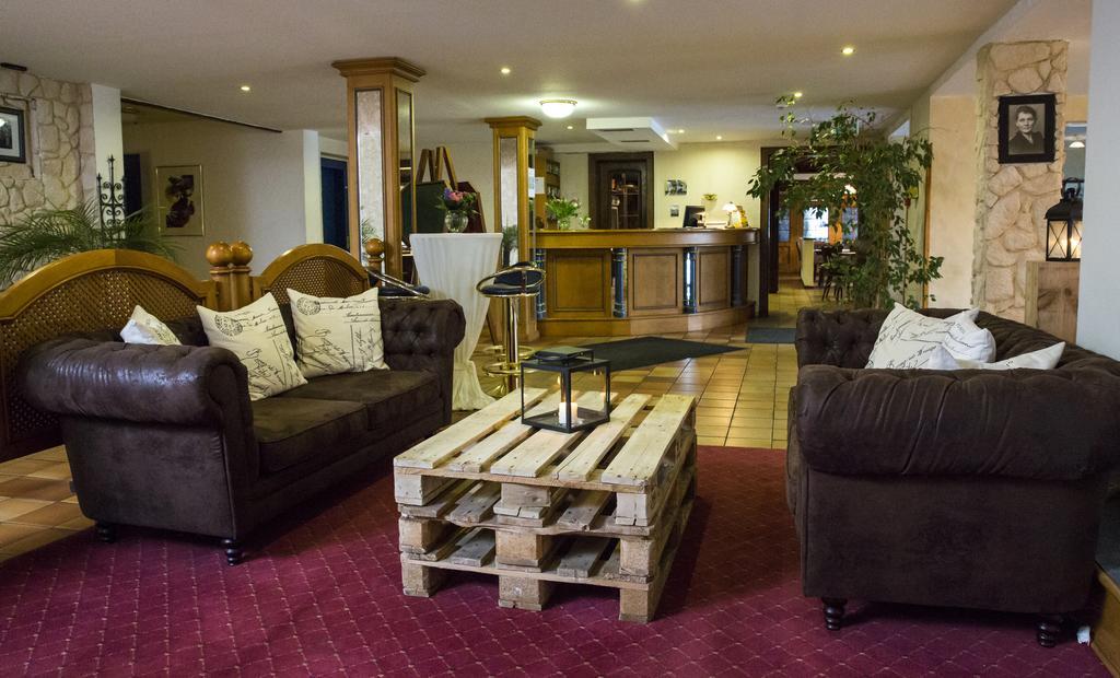 Hotel Eydt Kirchheim Kirchheim unter Teck Dış mekan fotoğraf