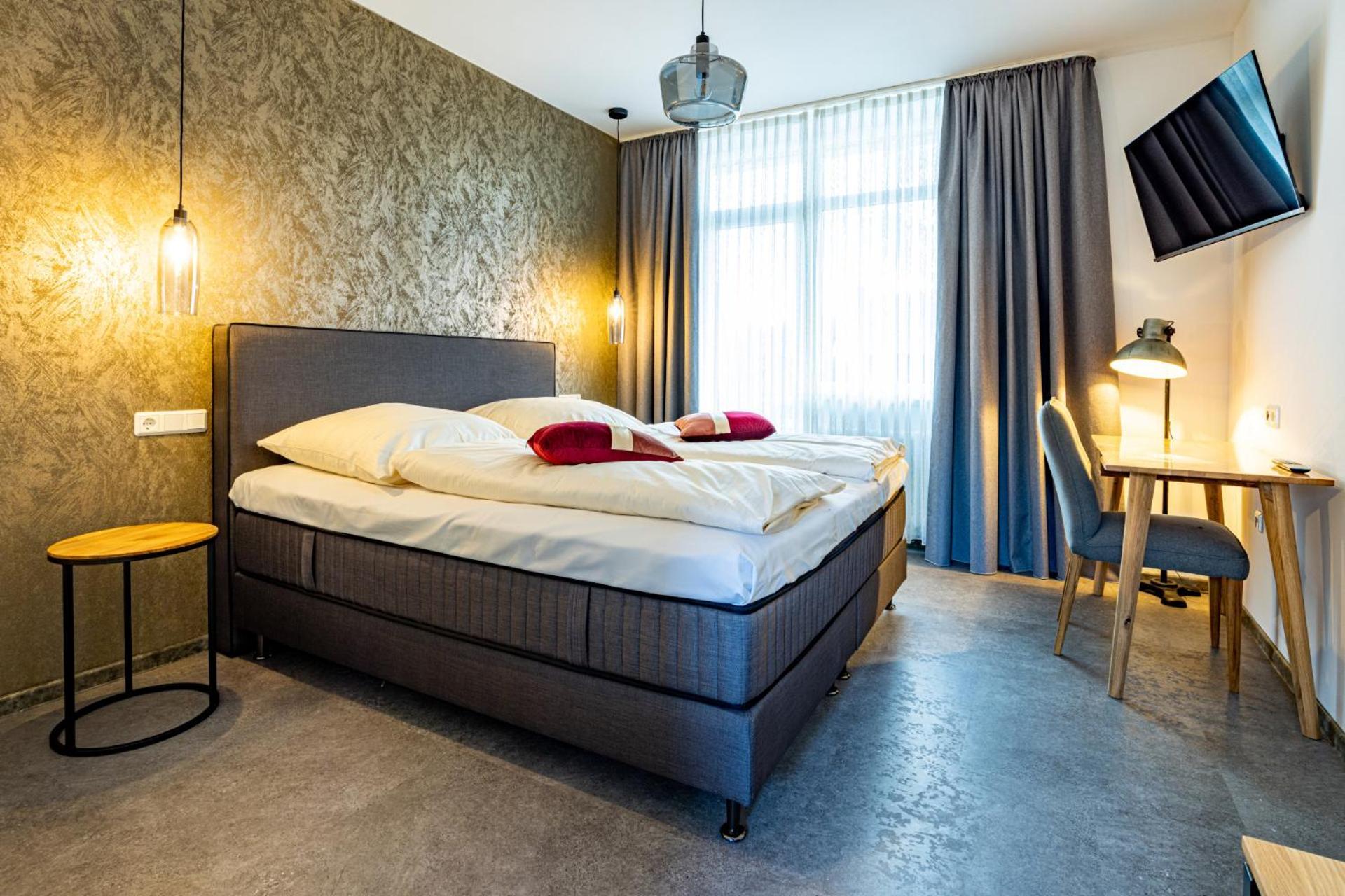 Hotel Eydt Kirchheim Kirchheim unter Teck Dış mekan fotoğraf